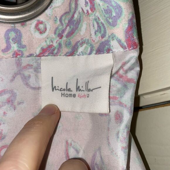 Nicole Miller kids floral print curtains 2 panels approx 96”x50” - Picture 3 of 6